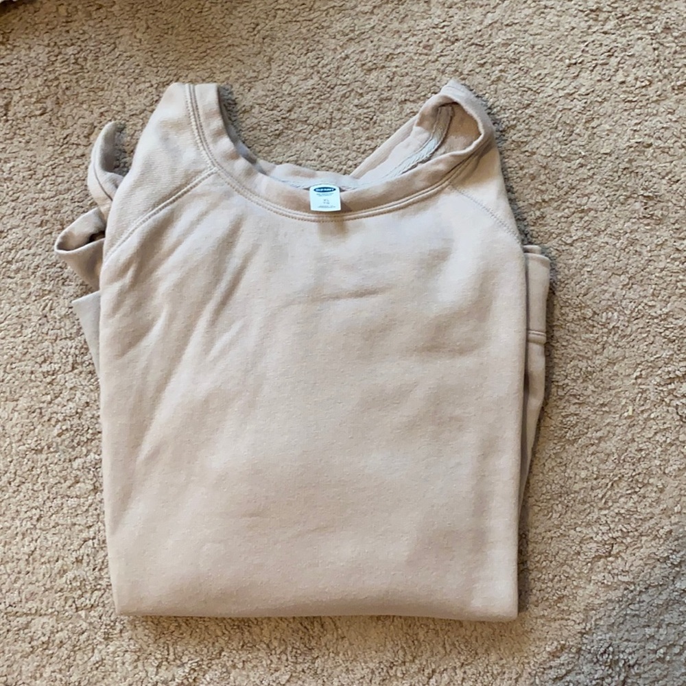 crew neck